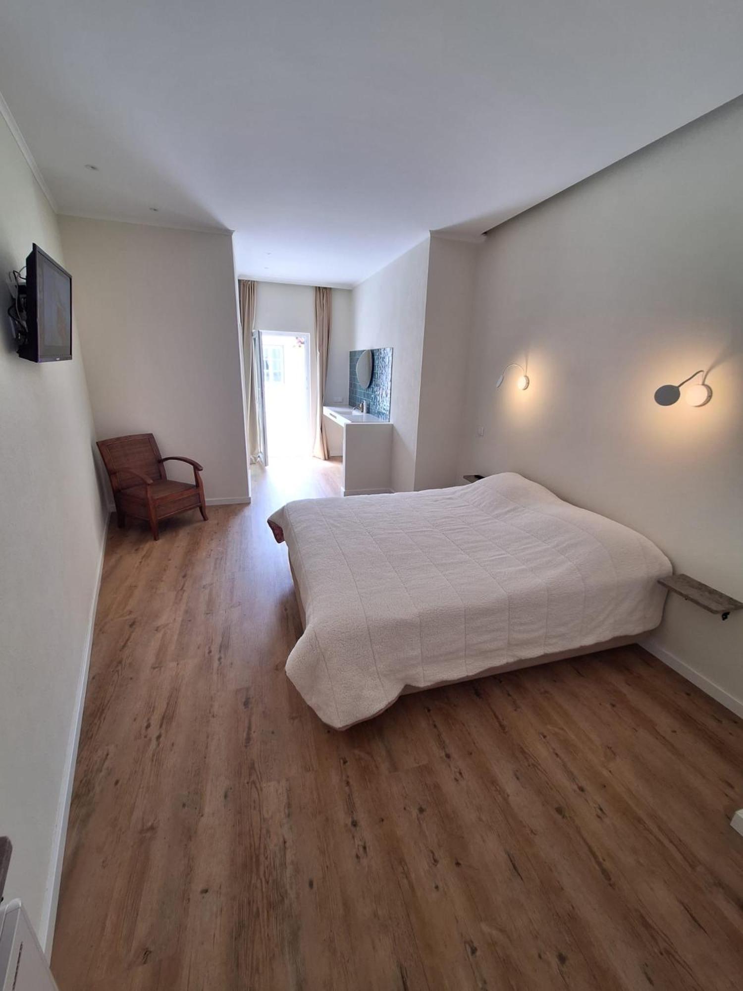 לאגוּ‏ש Santa Cruz - B&B מראה חיצוני תמונה